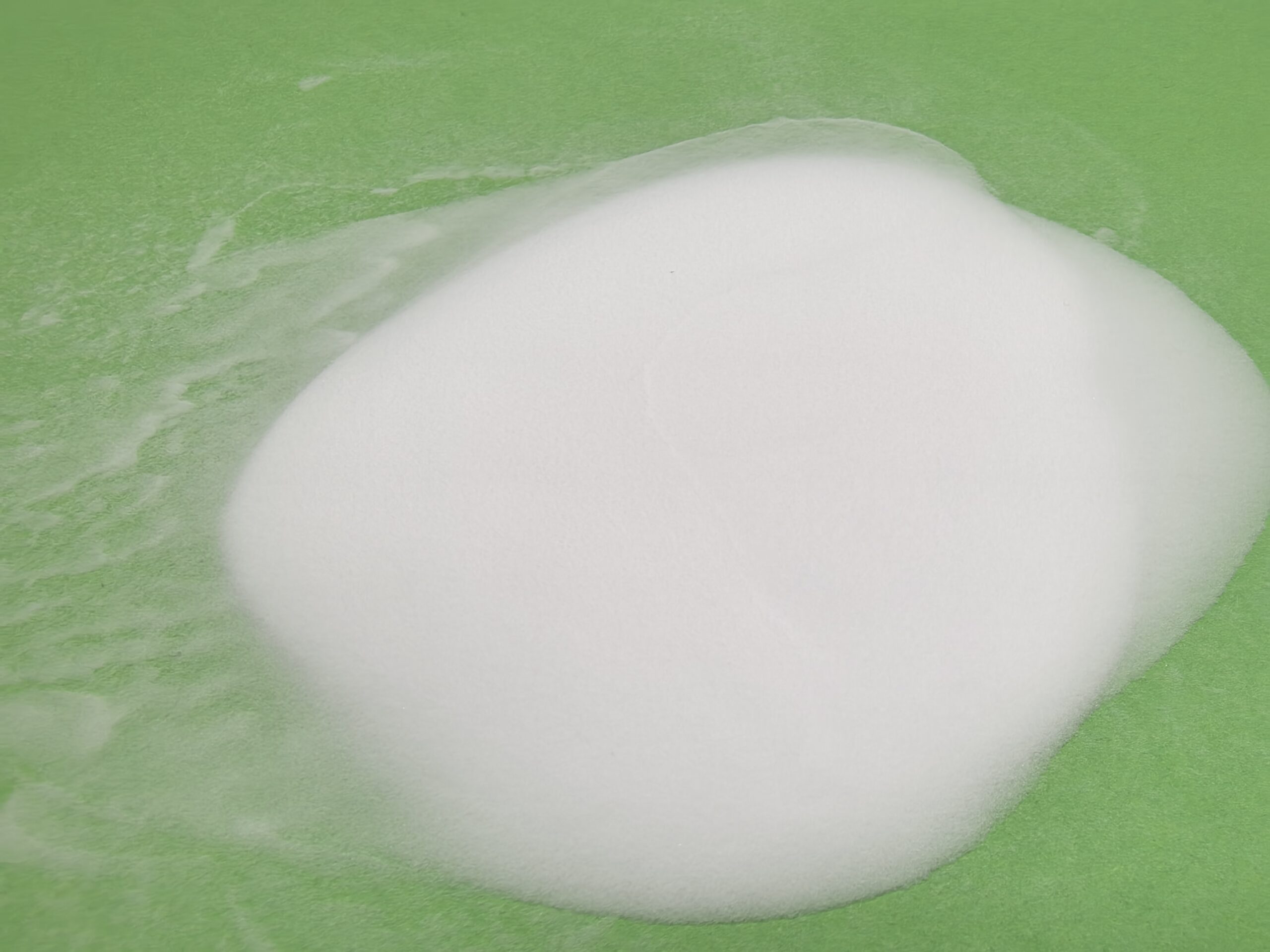 中空ガラス球(62)